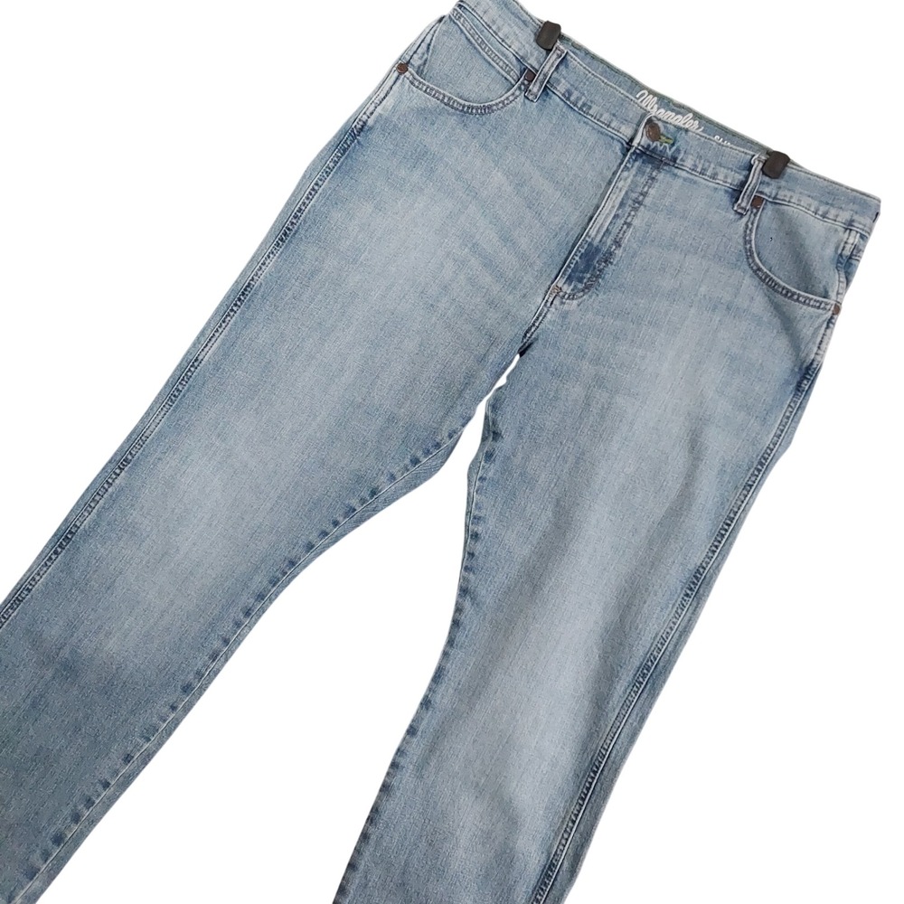 Wrangler Retro Slim Straight Jeans Mens 38x32 Light Blue Denim Pants